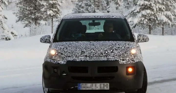 Foto spia Opel Allegra