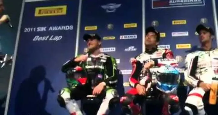 SBK, Misano: il Paddock-Show dopo la Superpole /video