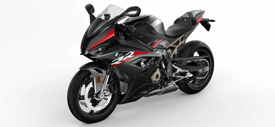 BMW Motorrad aggiorna la gamma: ecco le novità per il 2022