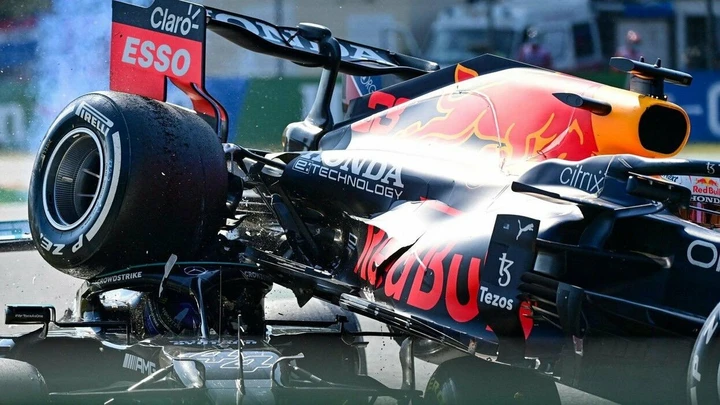 F1, Monza: un nuovo video dell'incidente tra Hamilton e Verstappen