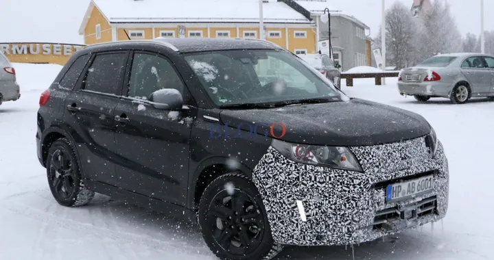 Suzuki Vitara: foto spia del facelift