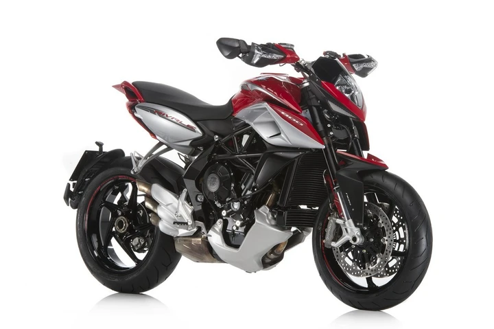 MV Agusta Dragster e Rivale 800 MY 2016
