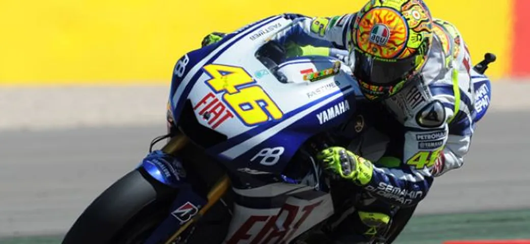 MotoGP, Motegi: Valentino Rossi il più veloce delle prime libere (finalmente!). Pedrosa out, frattura alla clavicola