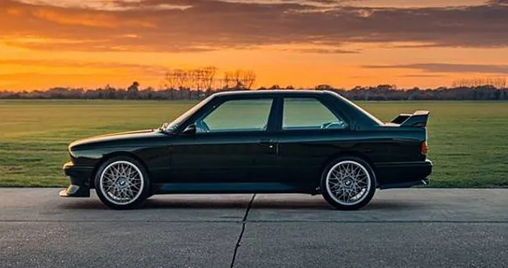 BMW M3 E30: il restmod di Redux