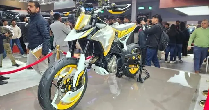TVS RTS X Supermoto: innovazione su due ruote al Bharat Mobility Global Expo