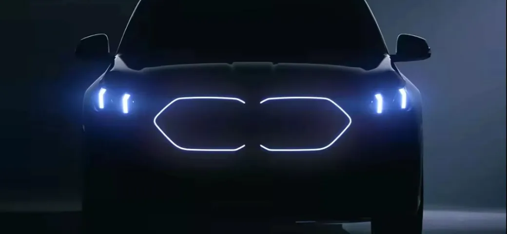 Nuova BMW X2: un teaser annuncia cambiamenti importanti per il SUV