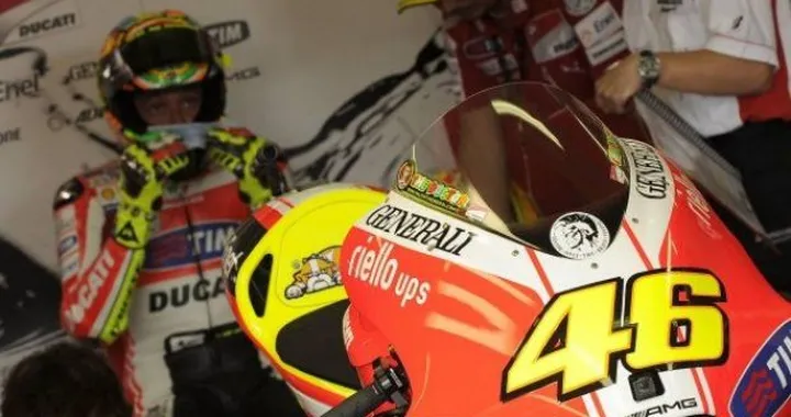 MotoGP Misano, Rossi-Ducati: bandiera bianca?