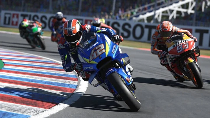 La MotoGP riparte dal... divano: la prima gara sarà 