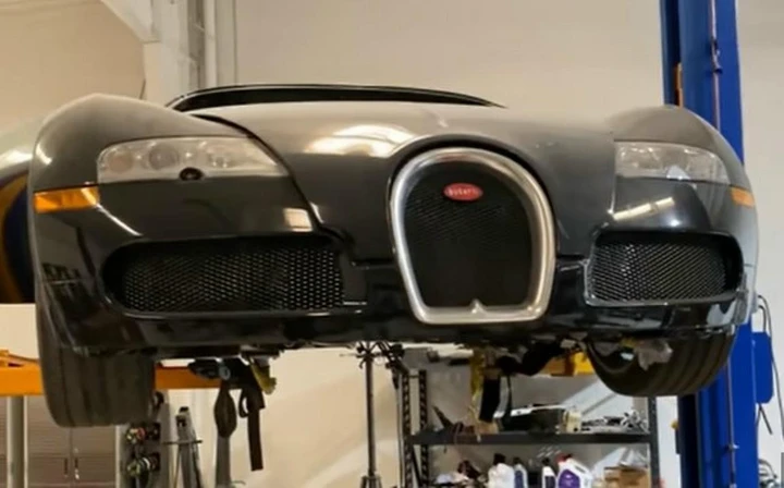 Bugatti Veyron finita nel lago: ecco come rinasce [Video]