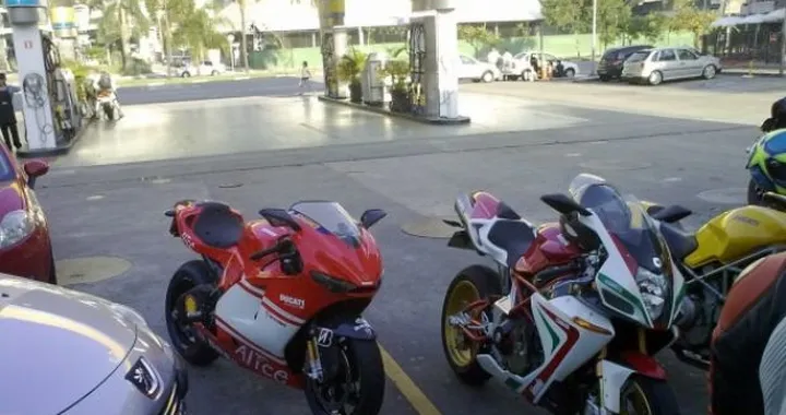 Foto del giorno: Ducati Desmosedici in Brasile