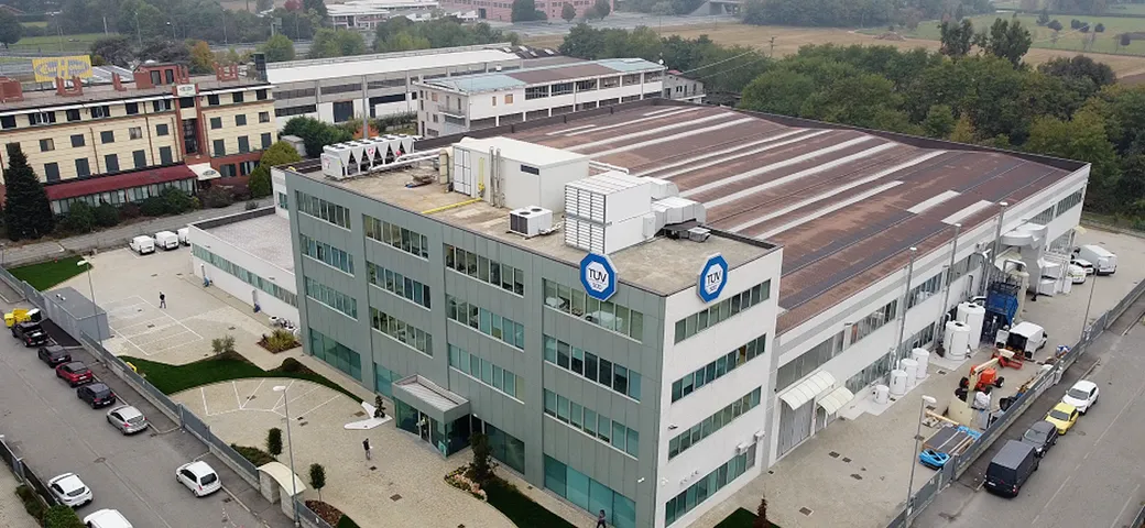 TÜV Italia: inaugurato un nuovo laboratorio a Volpiano