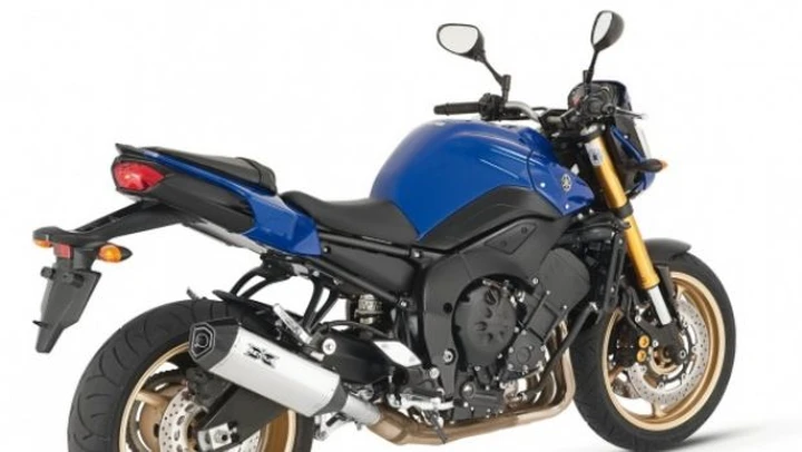 Scarico Remus Hexacone per Yamaha FZ8