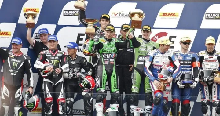 Bol D'Or 2013: nuovo trionfo SRC Kawasaki con Loris Baz