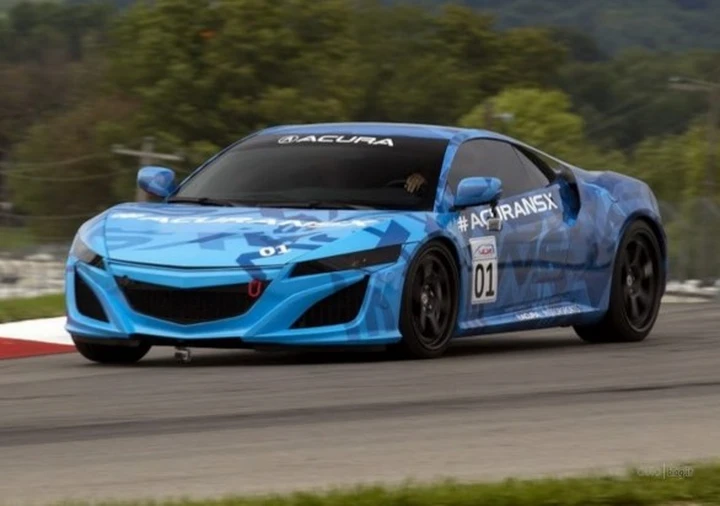 Honda NSX: avrà un V6 biturbo e 3 motori elettrici