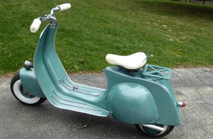 Mini Vespa [Video]