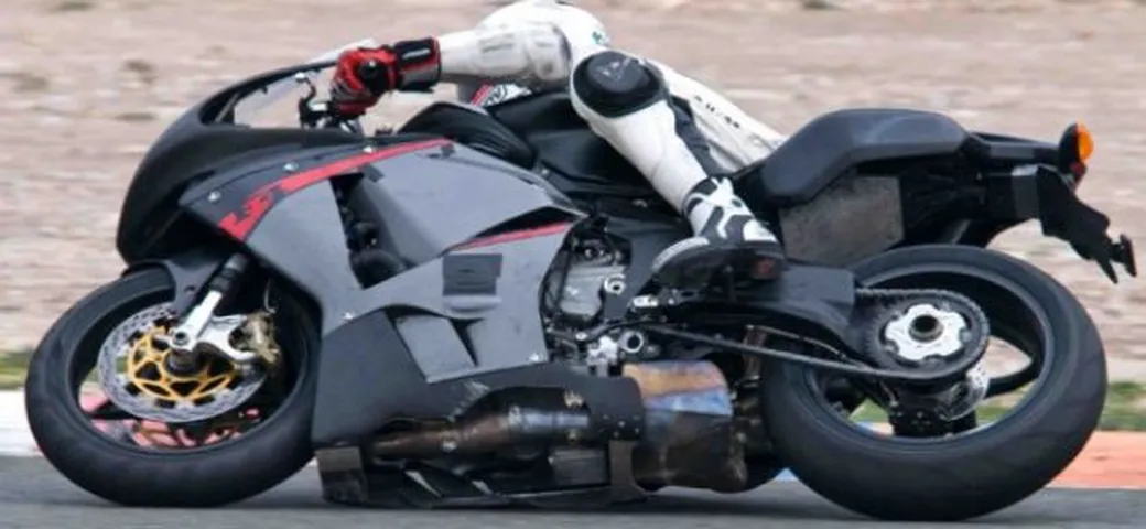 La MV Agusta F3 torna in pista, riparte il progetto a tre cilindri