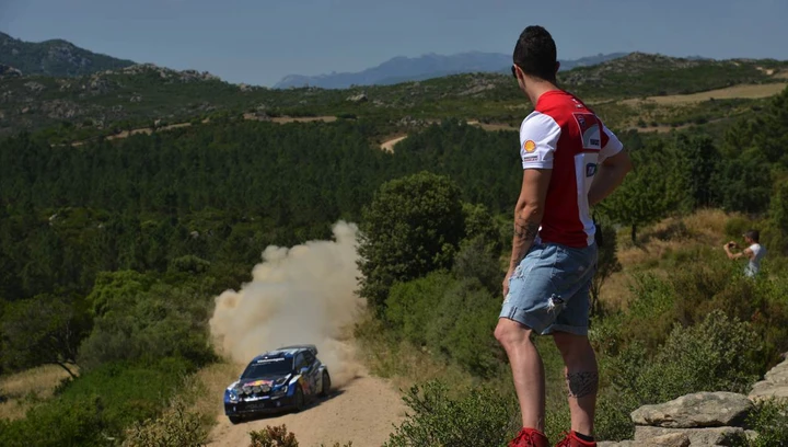 La MotoGP incontra il WRC: Dovizioso sulla VW Polo R con Ogier