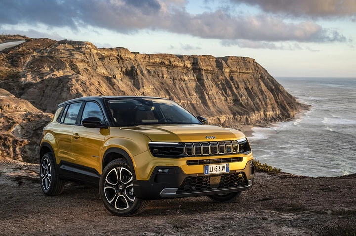 Jeep, ecco l'offensiva elettrica del marchio fino al 2030