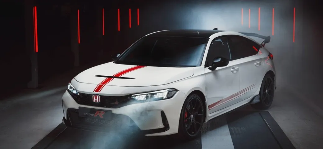 Honda Civic Type R Ultimate Edition, addio coi fiocchi: 40 esemplari esclusivi