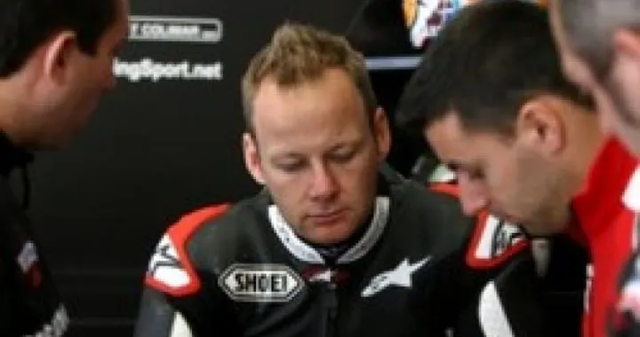 WSBK a Portimao: Byrne chiude in testa, vicini Fabrizio e Spies