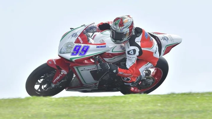Supersport Donington: Jacobsen svetta nel Day-1