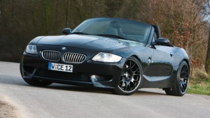 Manhart Racing mette un V10 sotto al cofano della BMW Z4