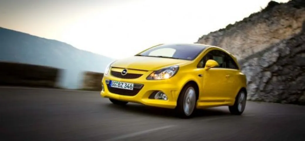 Opel Corsa OPC: aggiornamenti per la piccola sportiva tedesca