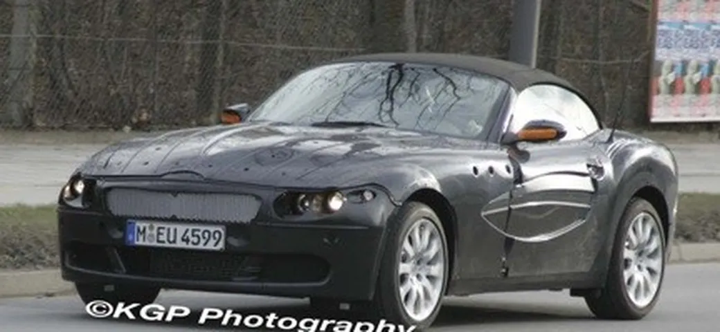Bmw Z9: foto spia