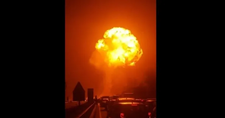 Esplode autobotte GPL sulla A1: panico e danni all'area di servizio