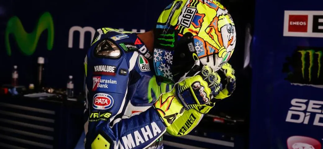 Valentino Rossi: casco per i test di Sepang
