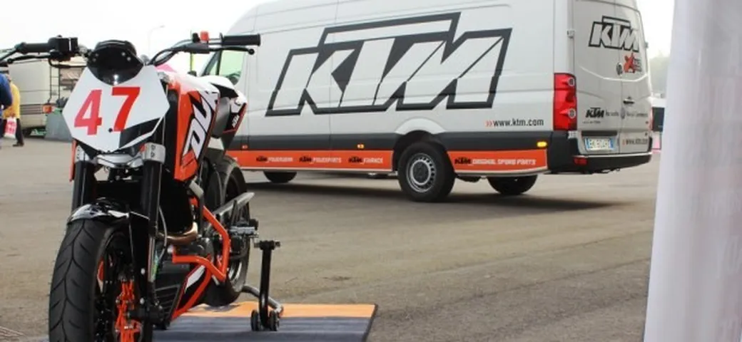 KTM Duke 200 Trophy 2014: le selezioni a Modena