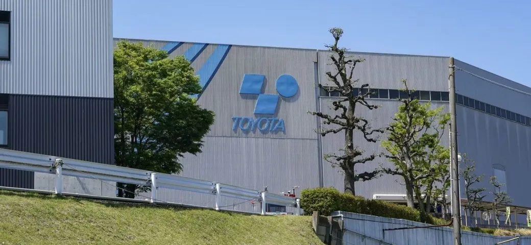 Toyota lancia un'OPA su Toyota Industries: operazione da 33 miliardi di dollari