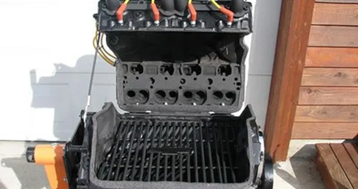 Chevy V8 barbecue, per un vero american burger...