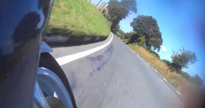 Classic TT 2014 - Nick Jefferies - Honda RC30 - F1 Race - HD - On Bike