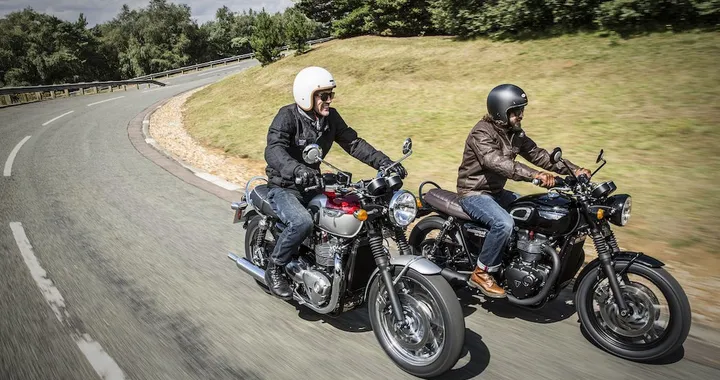 Triumph Open Days: test ride 8-9 aprile della Bonneville T120/Black