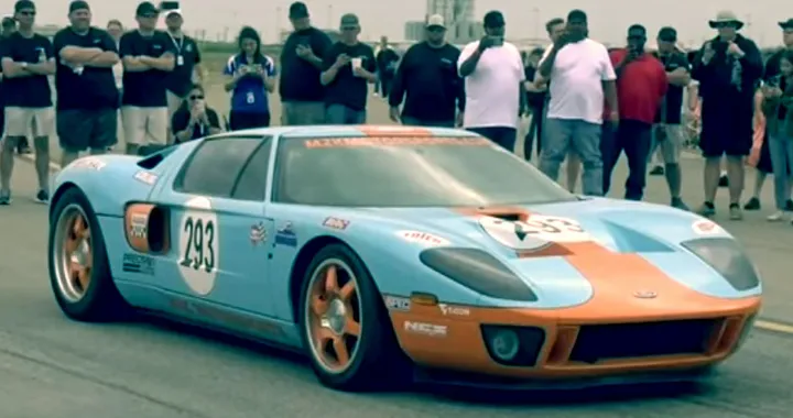 Ford GT: un missile a 483 Km/h [Video]