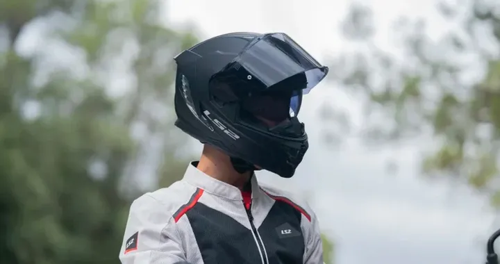 LS2 Storm III casco integrale: sicurezza e comfort a 199 euro