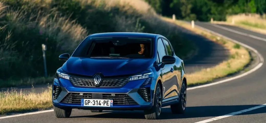 Renault Clio, la nuova generazione non avrà la variante elettrica