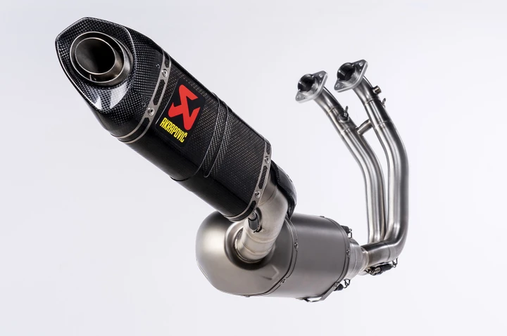 Aprilia RS 660, con lo scarico Akrapovic suona meglio ed è più potente