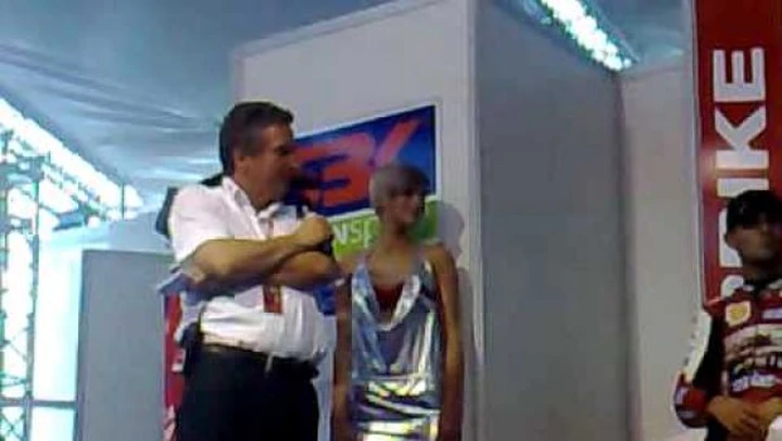 WSBK Live @ Imola: Paddock show in diretta sul palco