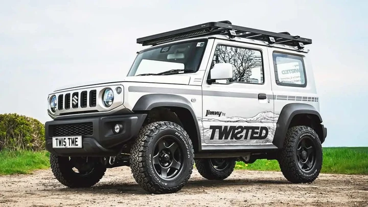 Suzuki Jimny diventa più potente e raffinata con il kit Twisted