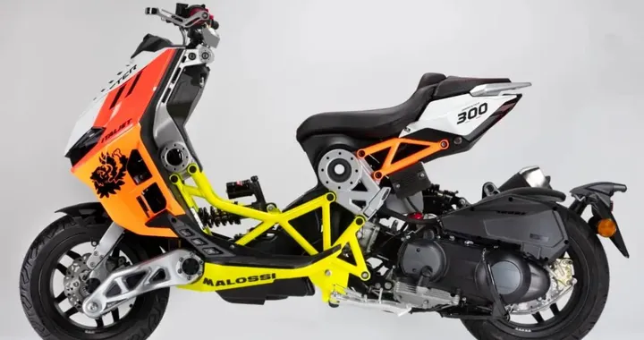 Italjet Dragster 300: lo scooter sportivo che sembra una moto da corsa
