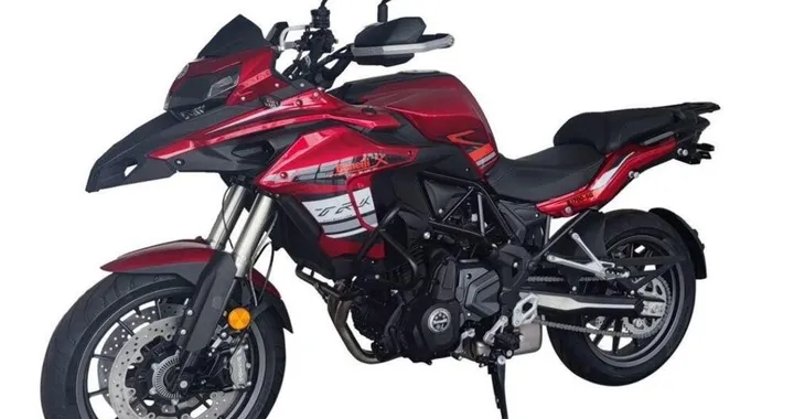 Benelli registra una nuova TRK 700 in Cina