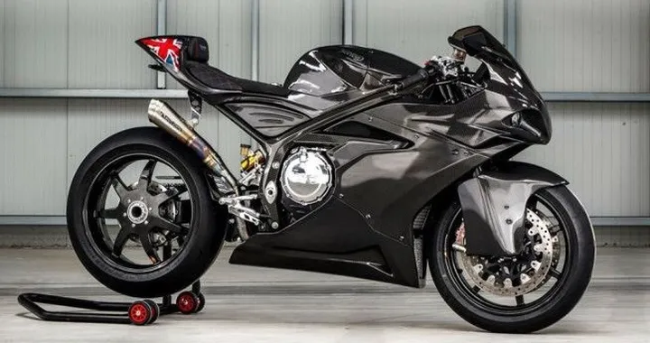 Norton Superlight SS: sovralimentata per stupire