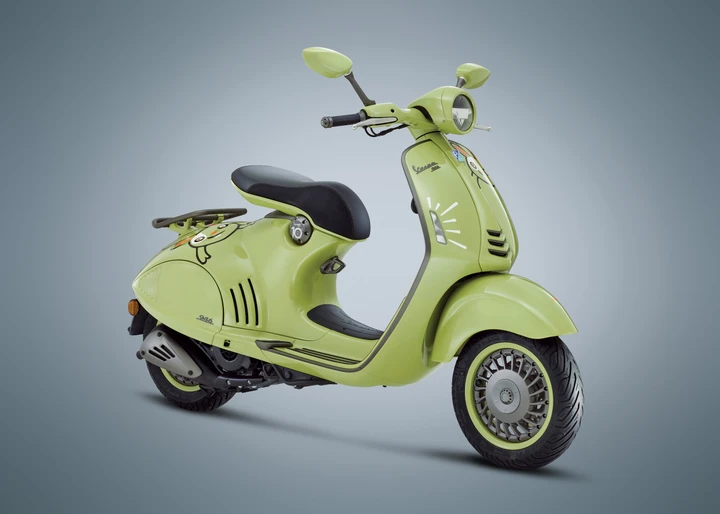 Vespa 946 10° anniversario