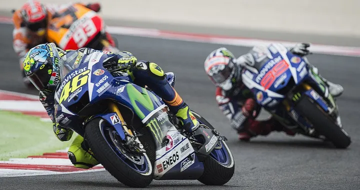 MotoGP: pioggia di 'speciali' in TV su Sky