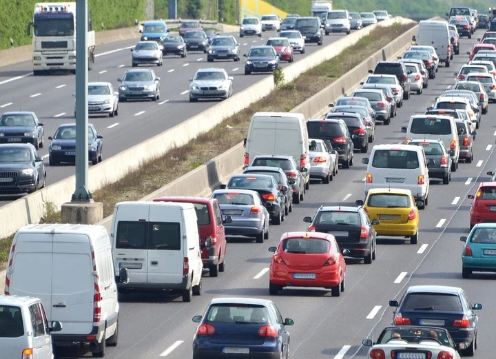 Transizione ecologica: il CITE mette al bando le auto a combustione dal 2035