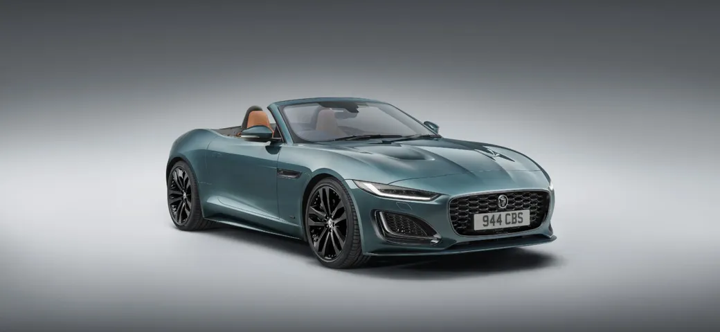 Jaguar F-Type è tempo di addio: ecco l'ultimo esemplare