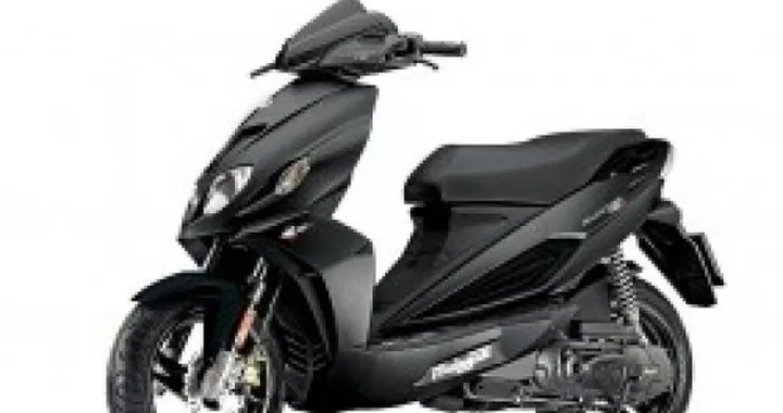 Anteprima Eicma 2008: Malaguti F12R 50 Liquid Cooled Fantasy