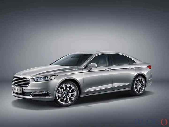 Ford: addio berline, negli USA solo Suv